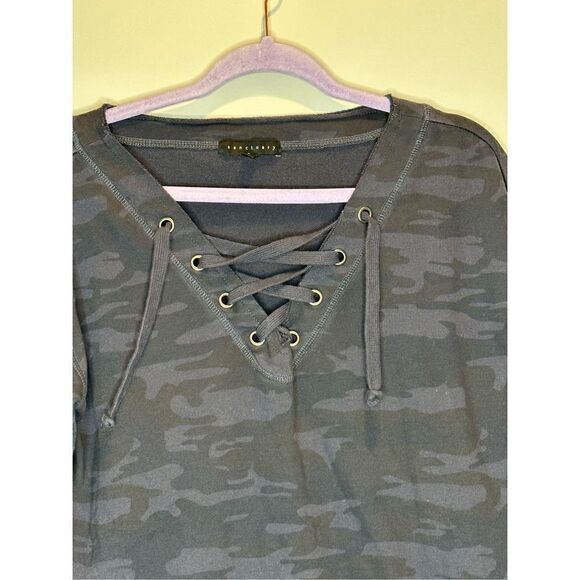 Sanctuary Black Camo Lace-Up Sweatshirt Size Small - Picture 2 of 6